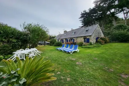 395693, Maison de vacances à Crozon avec terrasse - Photo 26