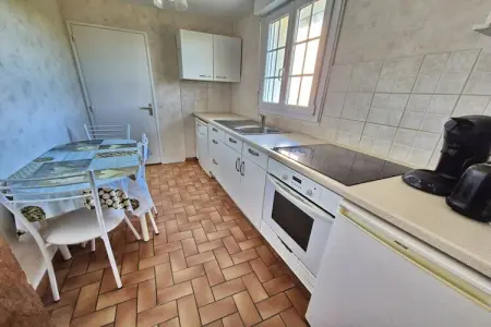 Maison bretonne avec accès direct à la mer, Plozévet : photo 16