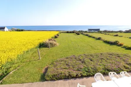 Maison bretonne avec accès direct à la mer, Plozévet : photo 19