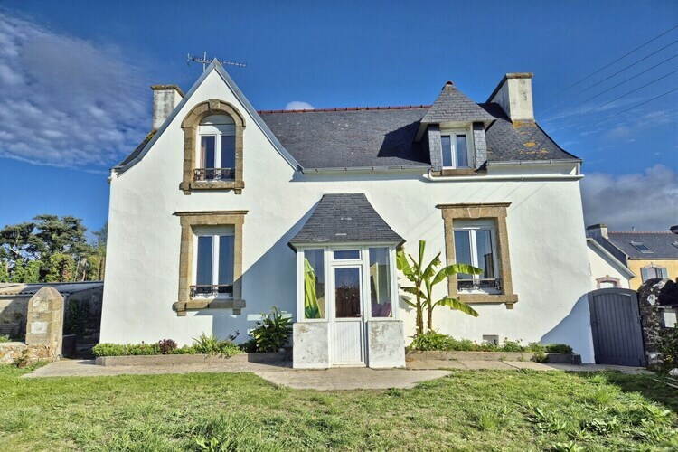 Maison ancienne rénovée avec jardin clos à Audierne - Photo 2