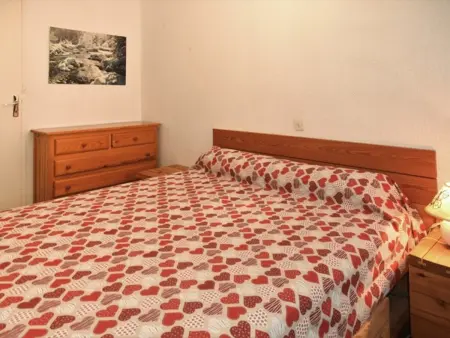 T2 à Montgenèvre : pistes de ski à moins de 100 m, balcon ouest : photo 7