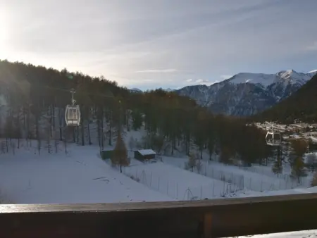 Appartement mansardé au pied des pistes à Montgenèvre, 8 pers. : photo 1