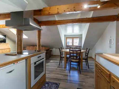 Appartement mansardé 53m² au cœur du Monêtier-les-Bains : photo 5