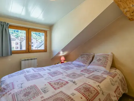 Appartement mansardé 53m² au cœur du Monêtier-les-Bains : photo 8