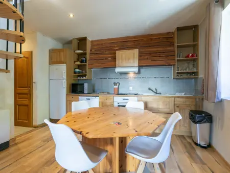 Appartement duplex 46m² centre Le Monêtier-les-Bains : photo 4