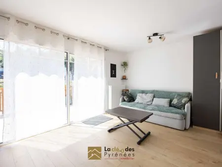 Studio 4 pers. balcon et parking à Saint-Lary : photo 2