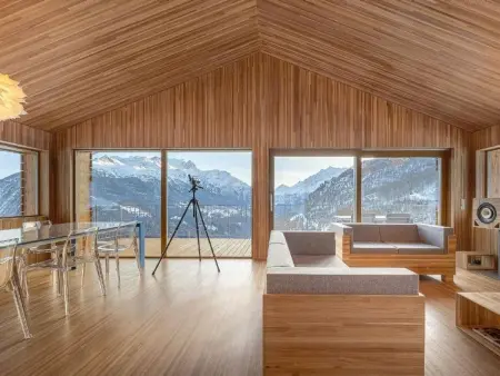 Location maison à Törbel, Chalet mit Blick auf die Berge