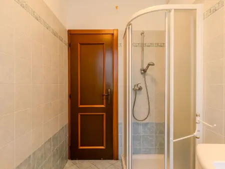 Casa Iolanda, appartement 70m² à Carlazzo : photo 22