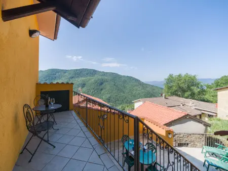 Casa Morgana, gîte 4 pers. Bagnone, terrasse : photo 1