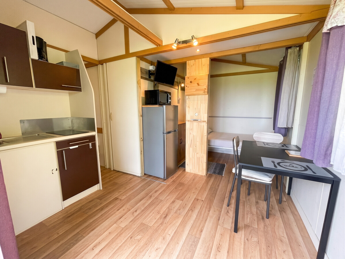 Chalet 20 m² avec piscine partagée à Chazemais - Photo 4