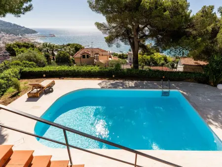 Location villa à Marina di Andora, A Casa di amici