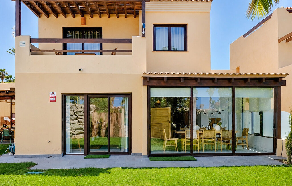 Maison de luxe avec piscine à 50 m du golf - Photo 3