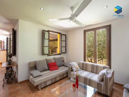 Villa avec piscine privée - 5 pers., Villa 5 personnes à Cala Llombards - Photo 3