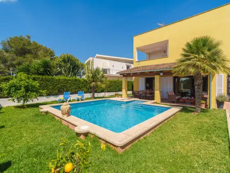 Villa Cabrera à Alcúdia : piscine privée, 300 m de la mer : photo 2