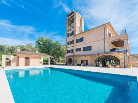 Location gite à Selva, Maison historique, piscine privée - 12 pers.