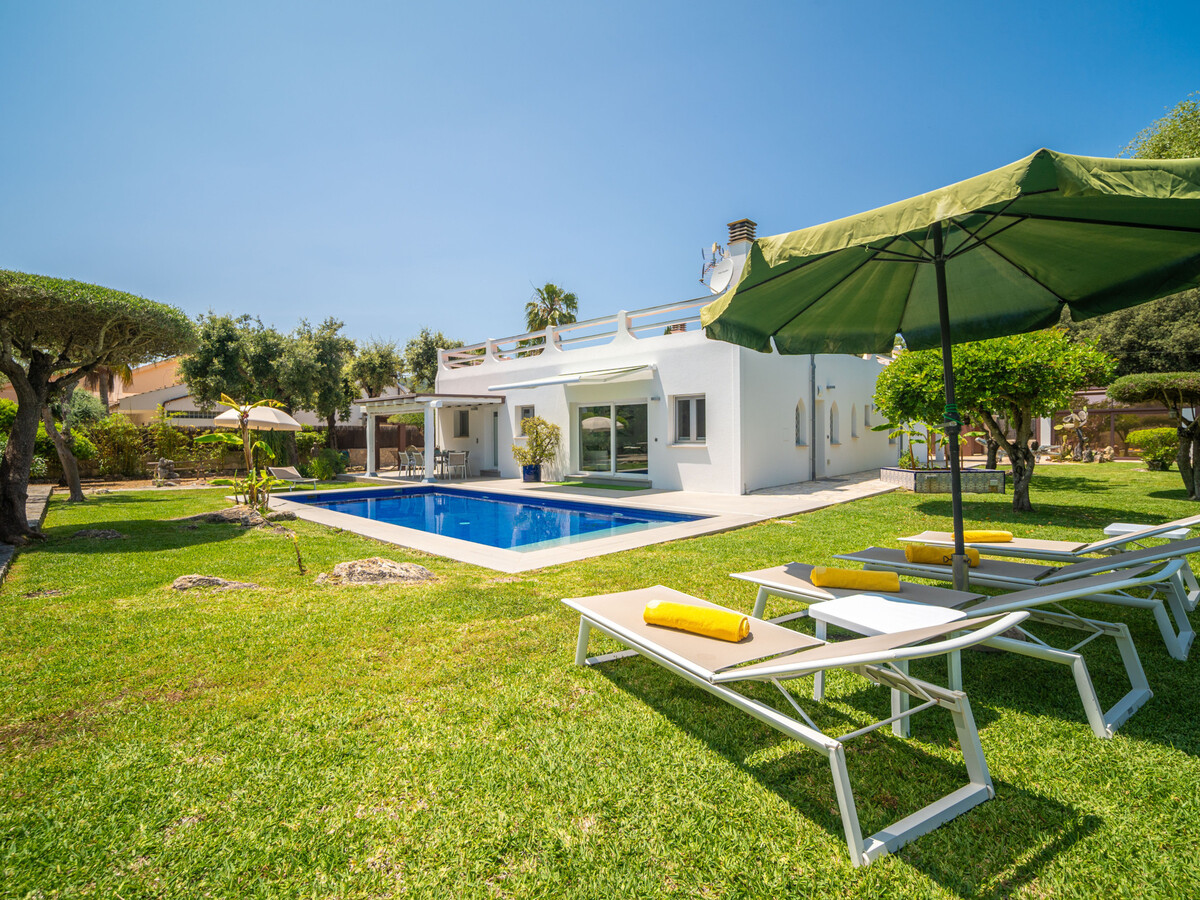 Villa Son Forteza à Sa Pobla : piscine eau salée - Photo 2