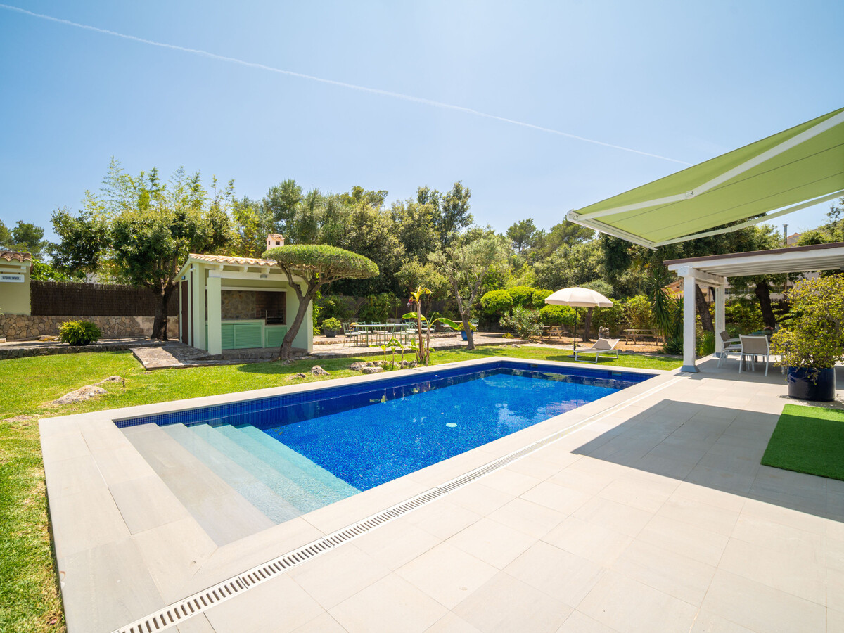 Villa Son Forteza à Sa Pobla : piscine eau salée - Photo 5