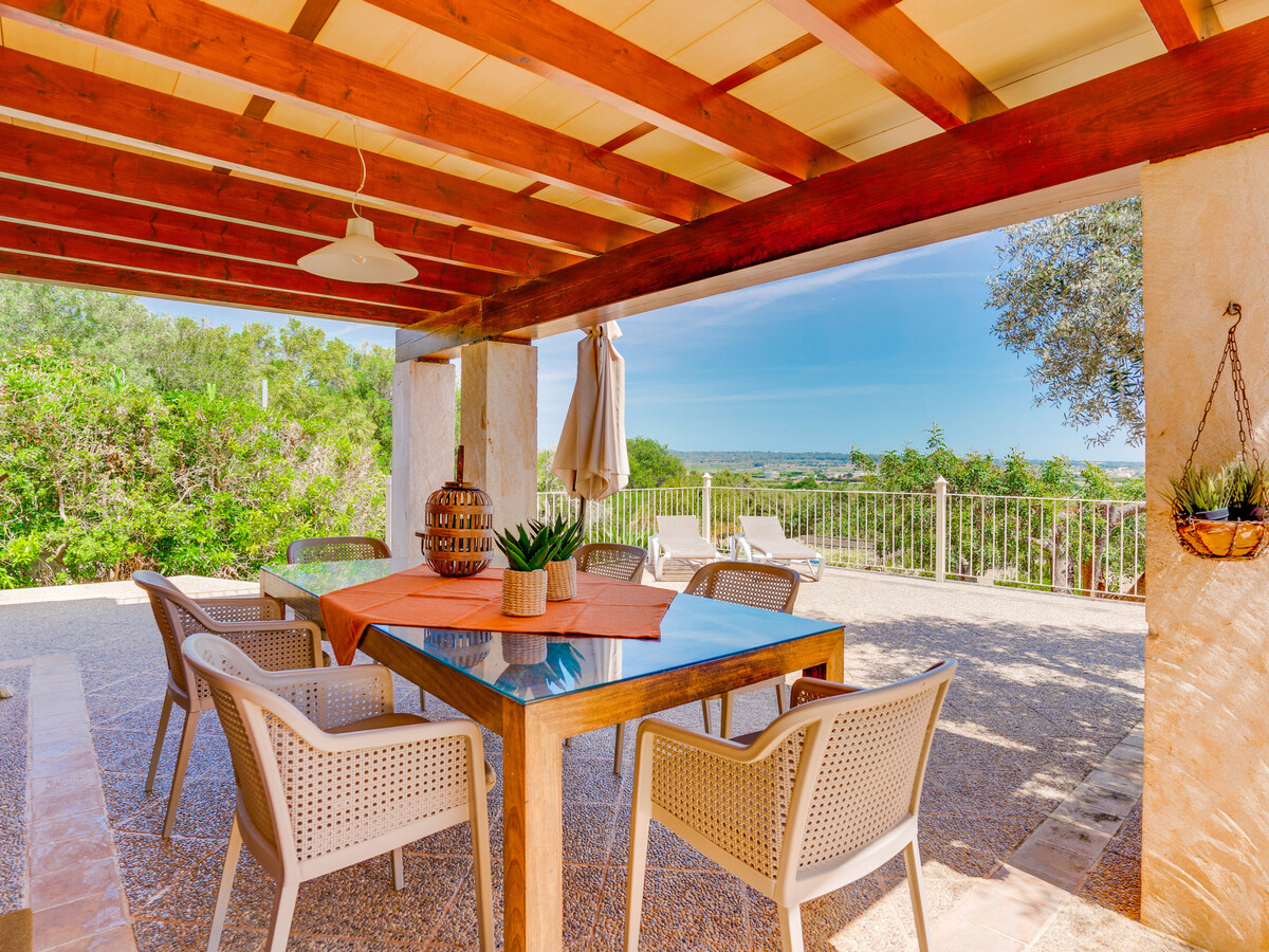 Gîte NINES à Petra : 3 chambres, piscine privée 8x4m - Photo 2