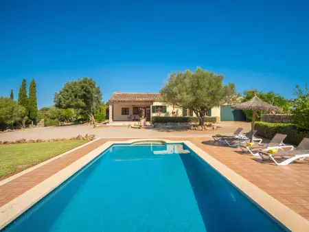 Villa Sa Caseta avec piscine privée 8x4m à Son Serra de Marina : photo 1