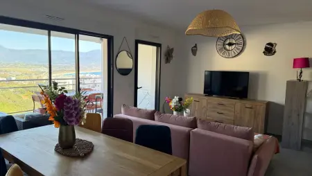 Location appartement à Ajaccio, Appartement en bord de mer à Ajaccio - 68 m², 6 personnes