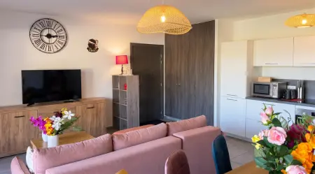 Appartement vue mer à Ajaccio, balcon et climatisation, 4 personnes : photo 11