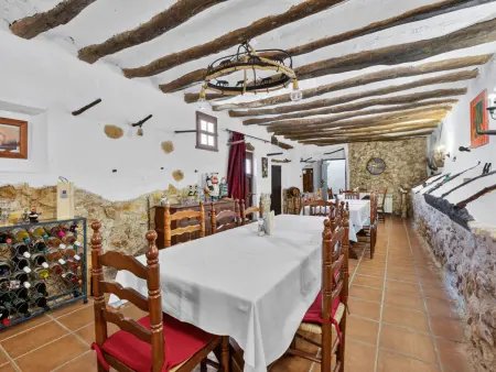 Gîte La Buena Vida : 8 chambres, piscine et terrain de pétanque : photo 11