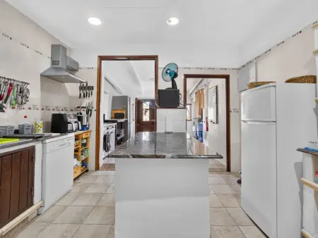 Gîte La Buena Vida : 8 chambres, piscine et terrain de pétanque : photo 15