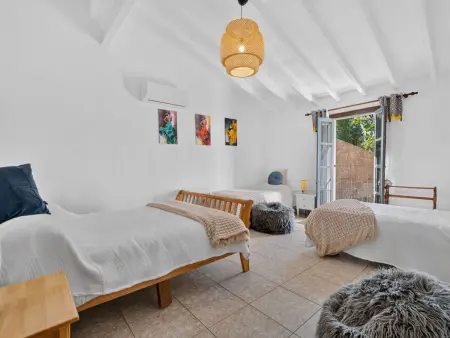 Gîte La Buena Vida : 8 chambres, piscine et terrain de pétanque : photo 26