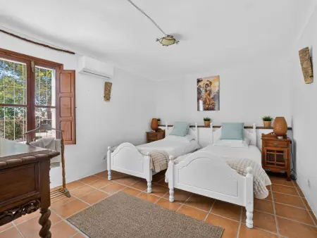 Gîte La Buena Vida : 8 chambres, piscine et terrain de pétanque : photo 32
