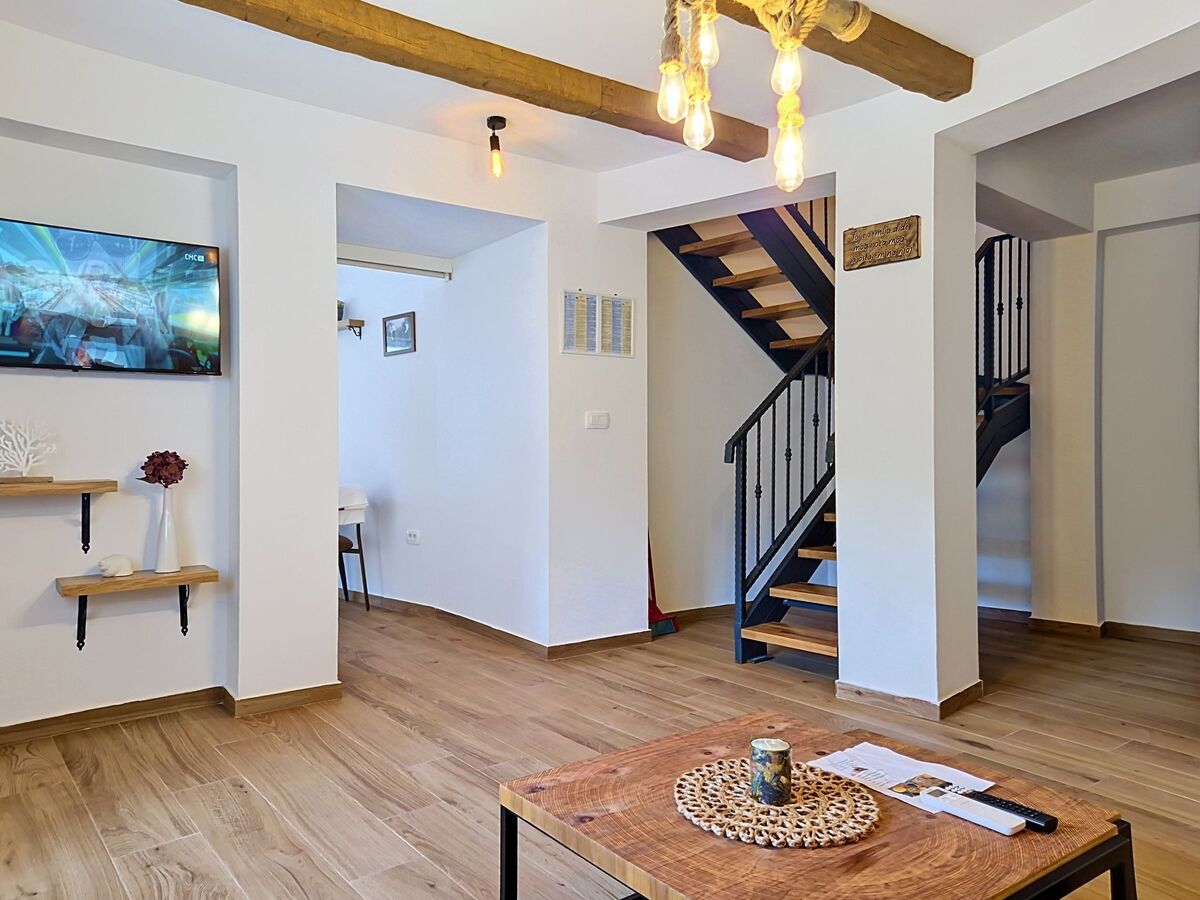 Blazov dvor – Maison moderne à 900 m de la mer - Photo 6