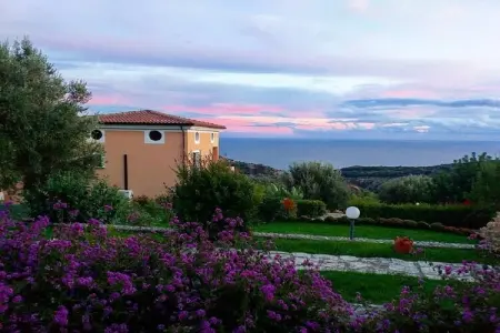 Maison Marina di Camerota, terrasse vue mer, 6 personnes : photo 15