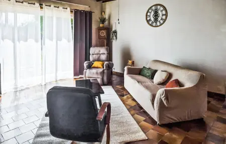 Maison pierre 8 personnes avec piscine à Civrac-en-Médoc : photo 3