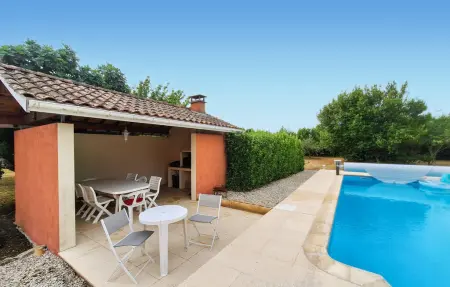 Maison pierre 8 personnes avec piscine à Civrac-en-Médoc : photo 12