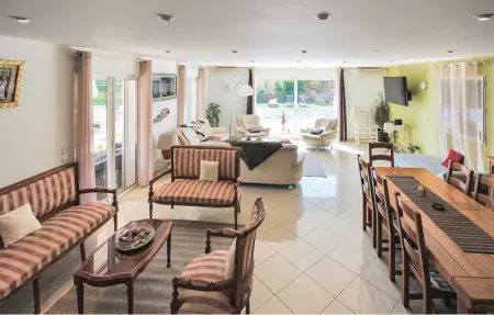 Maison 5 chambres piscine privée à Fréjus : photo 4