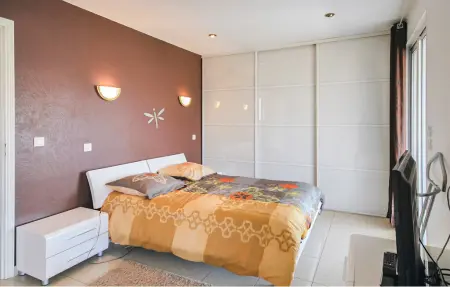 Maison 5 chambres piscine privée à Fréjus : photo 8