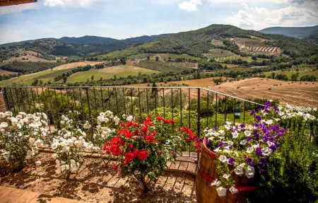 Maison en pierre avec piscine près d'Allerona : photo 3