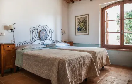 Maison en pierre avec piscine près d'Allerona : photo 14
