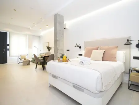 Studio design Pedregalejo, 350 m de la plage : photo 1