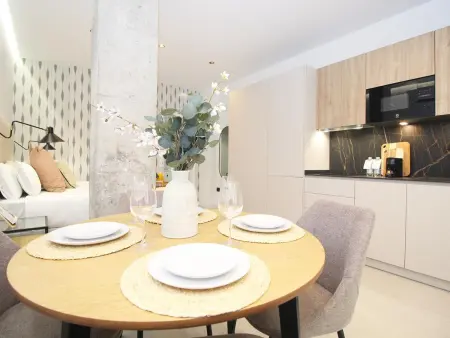 Studio design Pedregalejo, 350 m de la plage : photo 10