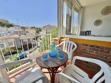 Appartement 4 pers. à 4 min de plage, clim et parking : photo 1