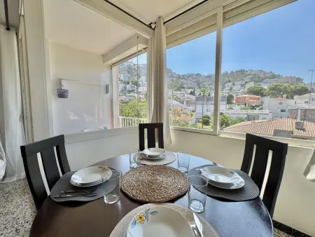 Appartement 4 pers. à 4 min de plage, clim et parking : photo 4