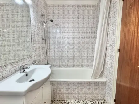 Appartement 4 pers. à 4 min de plage, clim et parking : photo 12