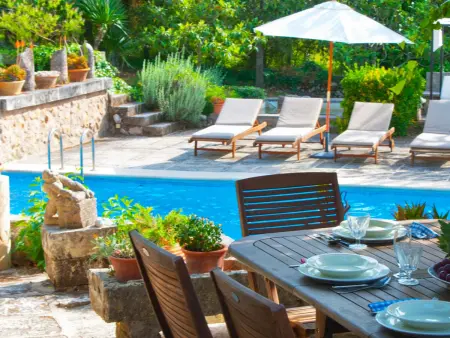 Villa Garrovera, piscine cascade et vue panoramique : photo 7