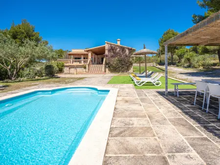 Location gite à Capdepera, Finca avec piscine et vue montagne - 6 pers.