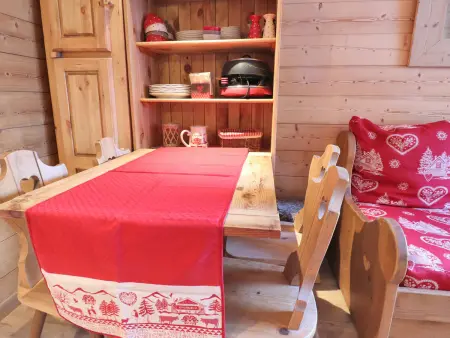 Appartement 4 pers, balcon Sud-Est, Méribel : photo 2