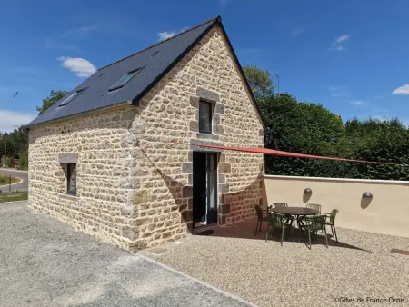 Gîte 2 maisons avec espace jeux - 6 pers. Ferté-Macé : photo 4