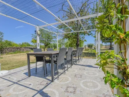 Gîte 12 pers. avec piscine à Précy-Saint-Martin : photo 4