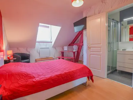 Gîte 12 pers. avec piscine à Précy-Saint-Martin : photo 13