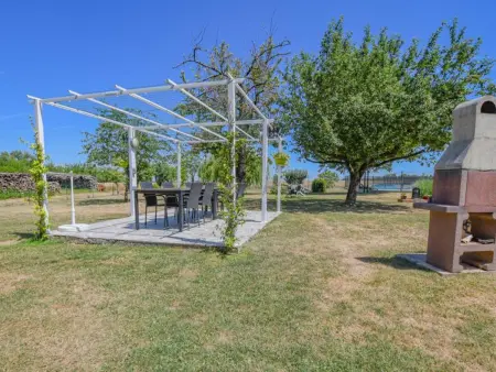 Gîte 12 pers. avec piscine à Précy-Saint-Martin : photo 28
