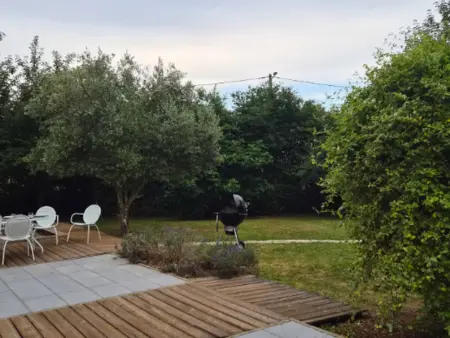 Gîte 6 pers. à Vanne : maison avec jardin clos et vélos : photo 17